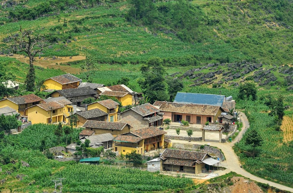 Dong Van is home to diverse ethnic groups like the Lo Lo, Tay, and Hmong